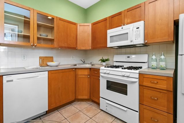 14-16 Story St 1, Boston, MA 02127