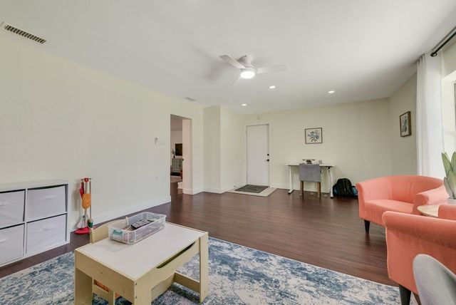 4707 Ridgeline Drive, Arlington, TX 76017