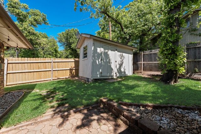 4707 Ridgeline Drive, Arlington, TX 76017