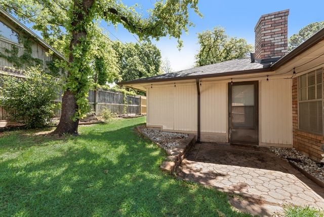 4707 Ridgeline Drive, Arlington, TX 76017