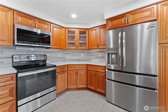 11243 Airpark Lane SE, Yelm, WA 98597