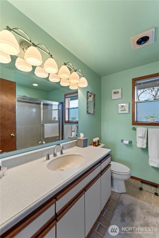 11243 Airpark Lane SE, Yelm, WA 98597