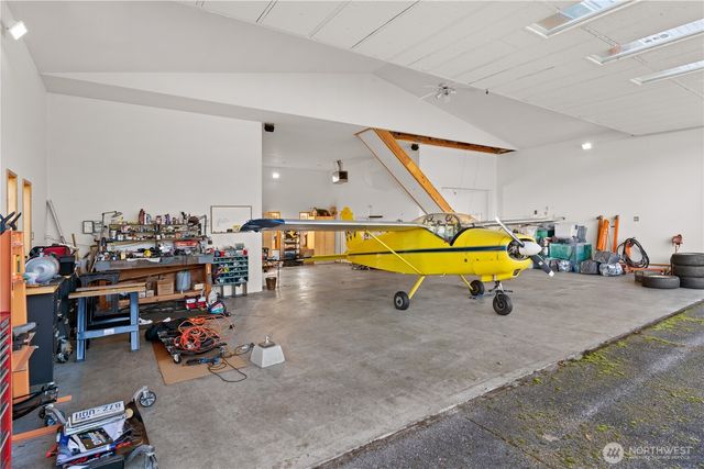 11243 Airpark Lane SE, Yelm, WA 98597