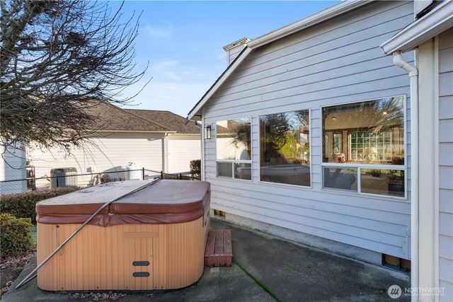 11243 Airpark Lane SE, Yelm, WA 98597