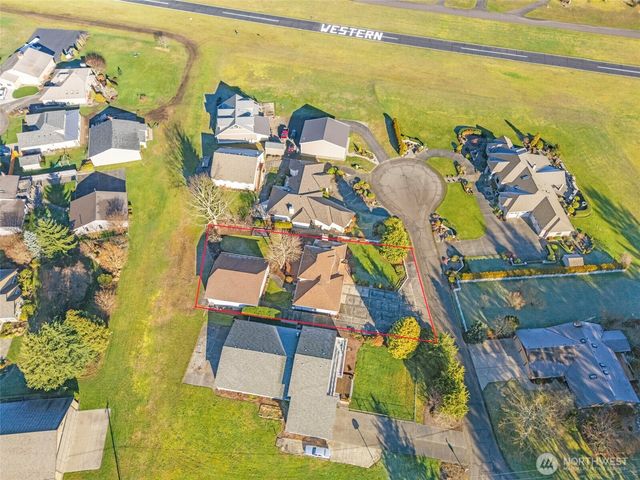 11243 Airpark Lane SE, Yelm, WA 98597
