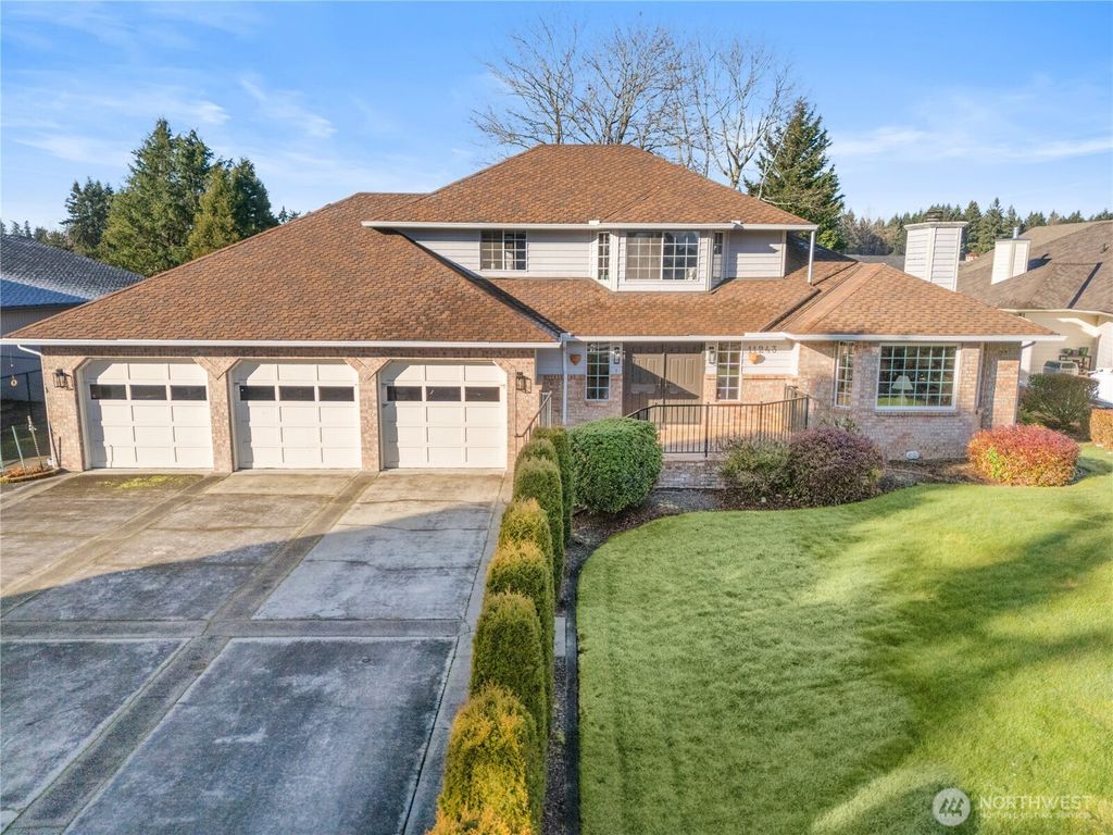 11243 Airpark Lane SE, Yelm, WA 98597