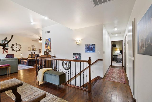 8885 Angeli Ln, Loomis, CA 95650