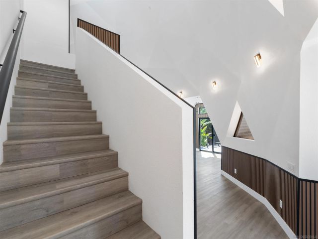 6937 Madrone, San Diego, CA 92114