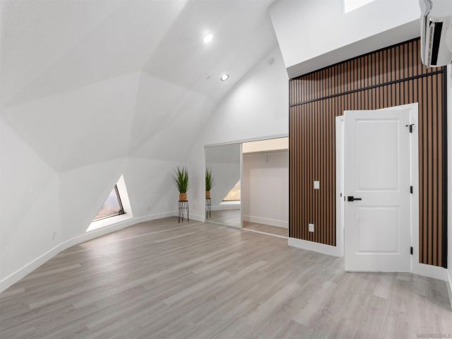 6937 Madrone, San Diego, CA 92114