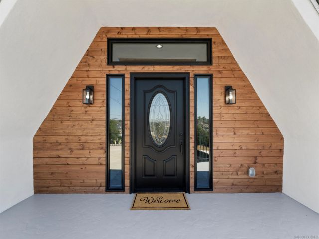 6937 Madrone, San Diego, CA 92114