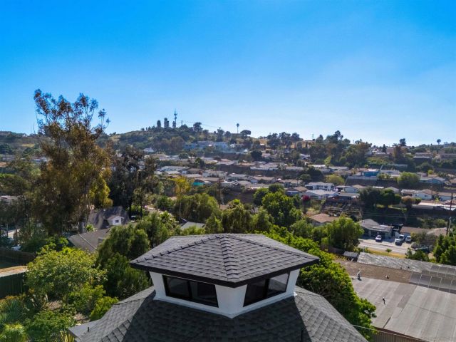 6937 Madrone, San Diego, CA 92114