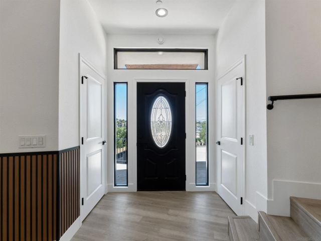 6937 Madrone, San Diego, CA 92114