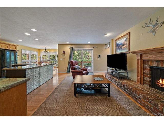 6640 Perry Park Blvd, Larkspur, CO 80118