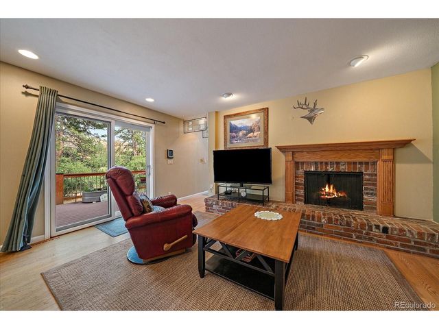 6640 Perry Park Blvd, Larkspur, CO 80118
