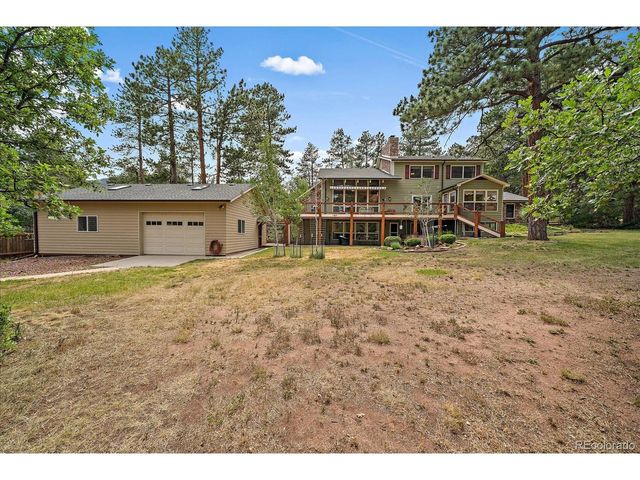 6640 Perry Park Blvd, Larkspur, CO 80118