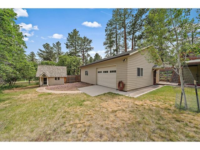 6640 Perry Park Blvd, Larkspur, CO 80118