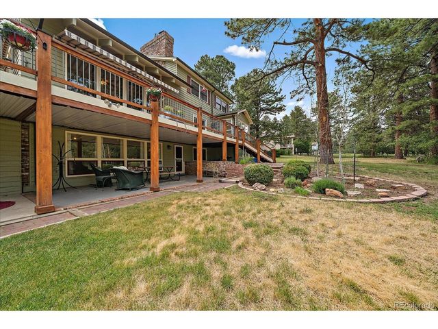6640 Perry Park Blvd, Larkspur, CO 80118