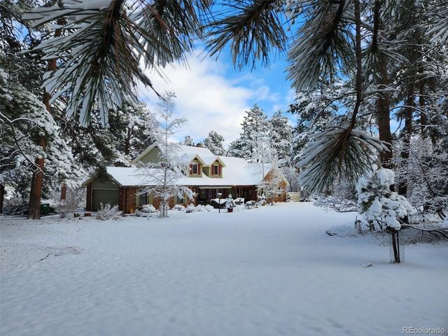 6640 Perry Park Blvd, Larkspur, CO 80118