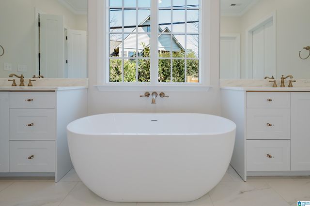 1522 ROSELAND DRIVE, Homewood, AL 35209