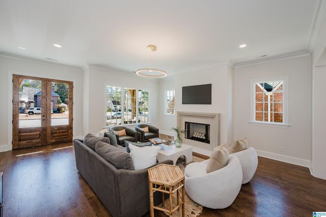 1522 ROSELAND DRIVE, Homewood, AL 35209