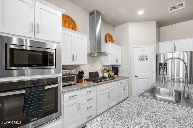 12397 Knightsbridge Drive, El Paso, TX 79928