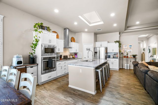 12397 Knightsbridge Drive, El Paso, TX 79928