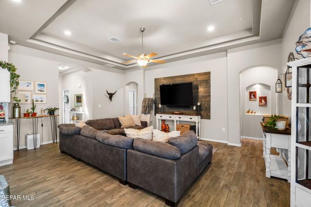 12397 Knightsbridge Drive, El Paso, TX 79928