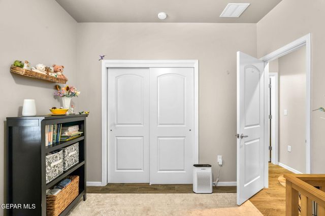 12397 Knightsbridge Drive, El Paso, TX 79928