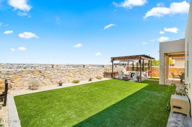 12397 Knightsbridge Drive, El Paso, TX 79928