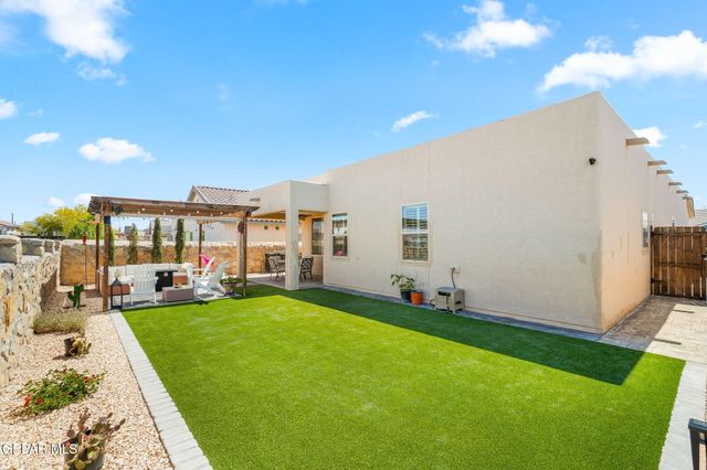 12397 Knightsbridge Drive, El Paso, TX 79928