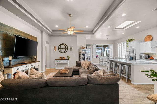 12397 Knightsbridge Drive, El Paso, TX 79928