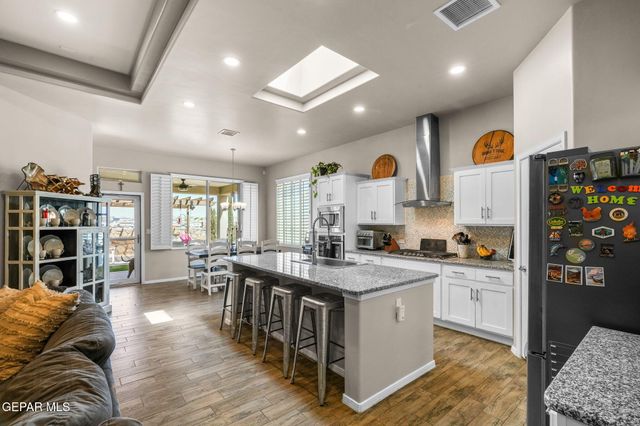 12397 Knightsbridge Drive, El Paso, TX 79928