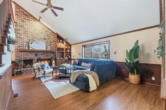 5332 Hartford Drive, Fort Wayne, IN 46835