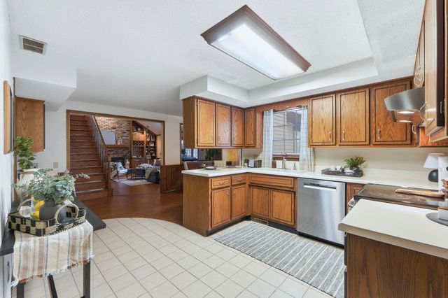 5332 Hartford Drive, Fort Wayne, IN 46835