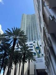 185 SW 7th St 3009, Miami, FL 33130