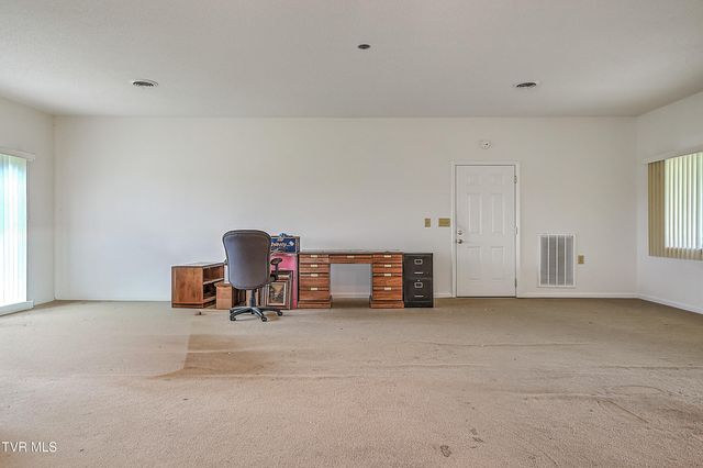 2536 Old Stagecoach Road, Jonesborough, TN 37659