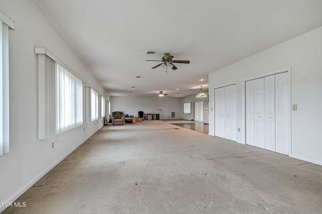 2536 Old Stagecoach Road, Jonesborough, TN 37659