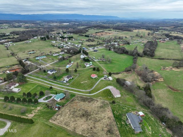 2536 Old Stagecoach Road, Jonesborough, TN 37659