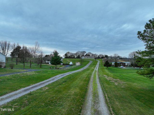 2536 Old Stagecoach Road, Jonesborough, TN 37659