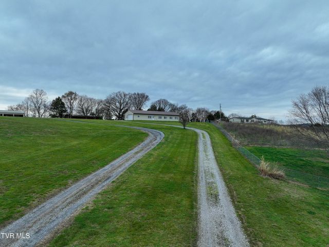 2536 Old Stagecoach Road, Jonesborough, TN 37659