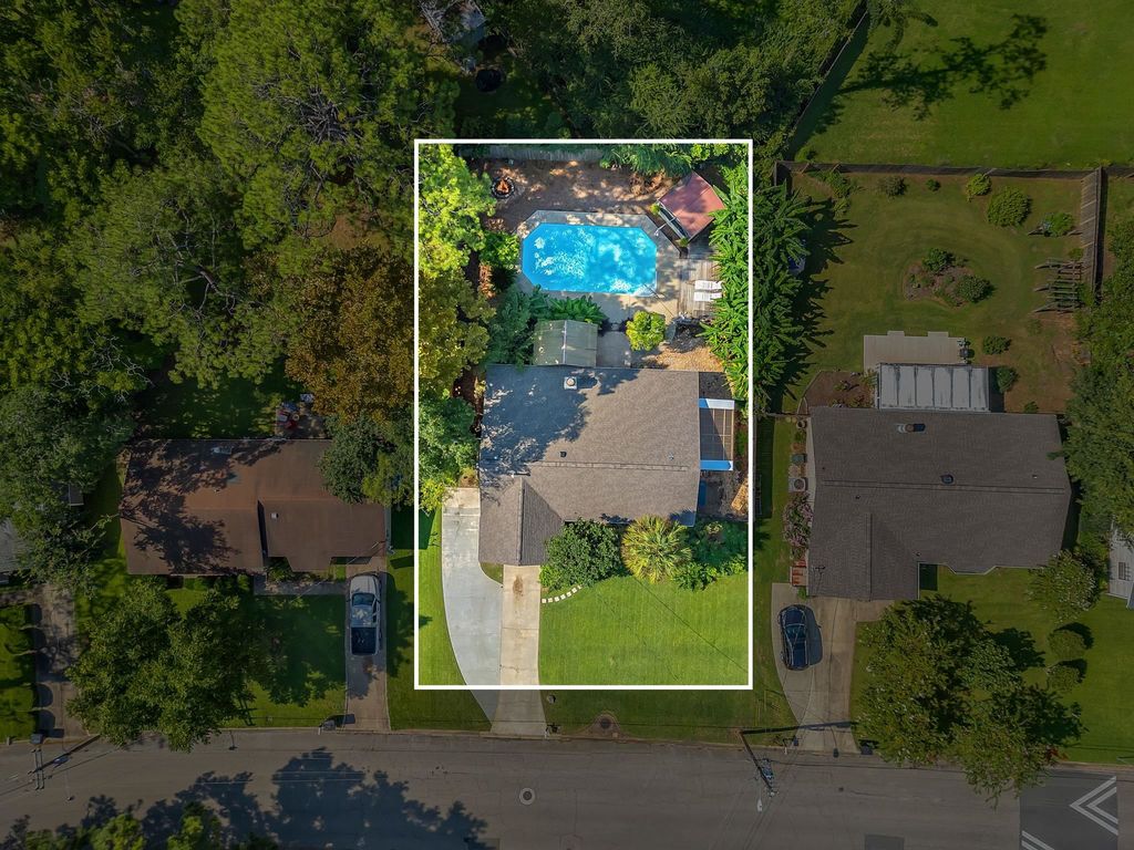 2713 Vassar Road, Tallahassee, FL 32309