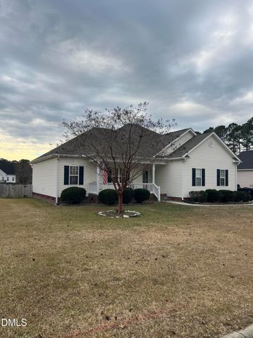 7 Edgewater Drive, Smithfield, NC 27577