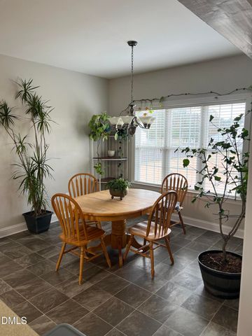 7 Edgewater Drive, Smithfield, NC 27577