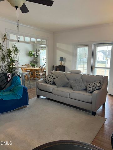 7 Edgewater Drive, Smithfield, NC 27577