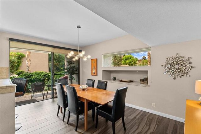 73721 Club Circle 412, Palm Desert, CA 92260