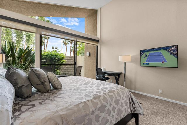 73721 Club Circle 412, Palm Desert, CA 92260