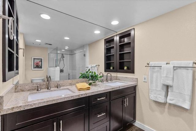 73721 Club Circle 412, Palm Desert, CA 92260