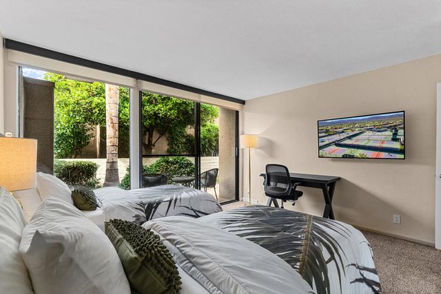 73721 Club Circle 412, Palm Desert, CA 92260