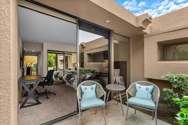 73721 Club Circle 412, Palm Desert, CA 92260