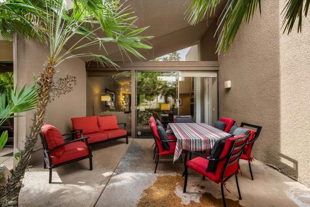 73721 Club Circle 412, Palm Desert, CA 92260